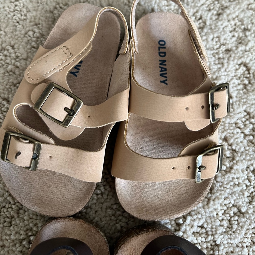 Baby shoes